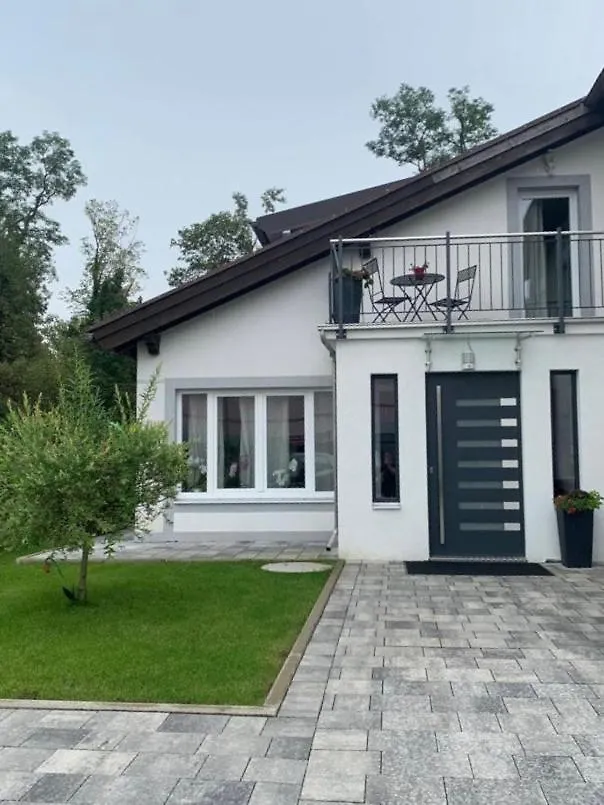 Ferienwohnung Bullaku Piding Daire